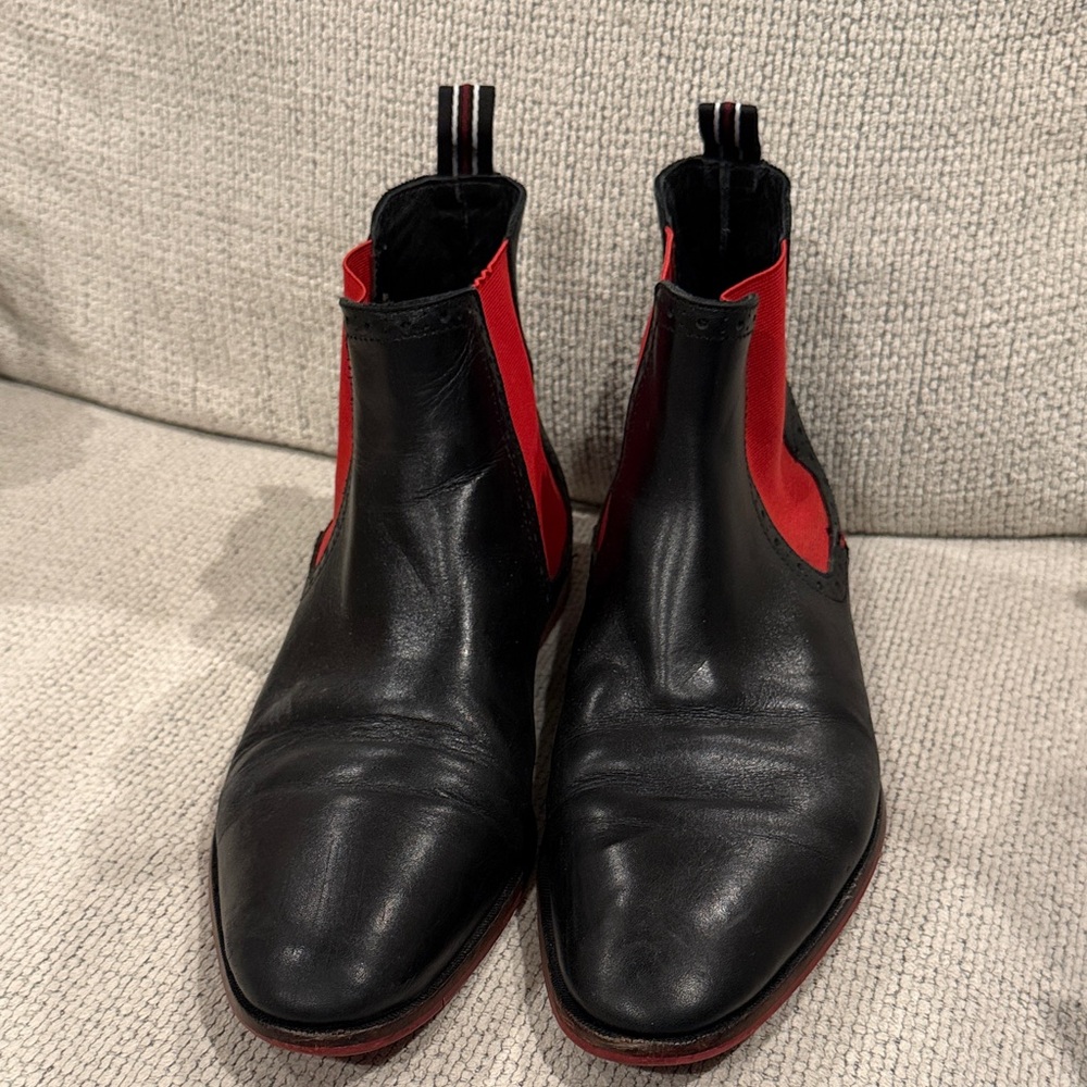 Mantra boot by Carlos size 10